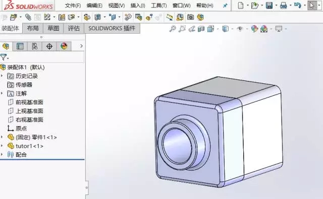 SolidWorks中如何将多个零件合并成一个？